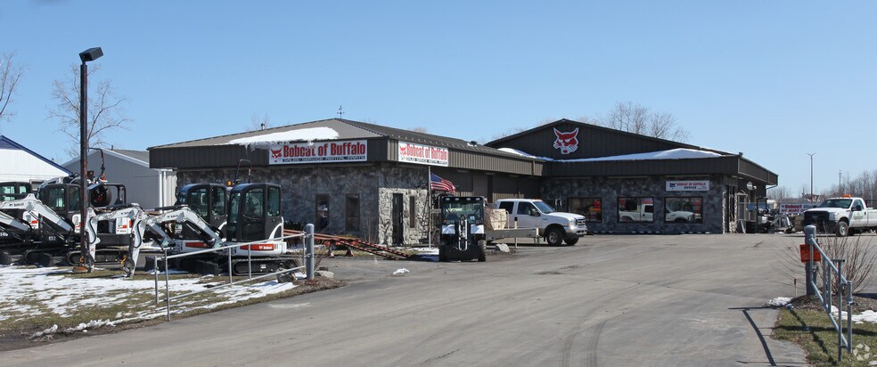 More Photos Of 6511 S Transit Rd, Lockport Freestanding For Lease