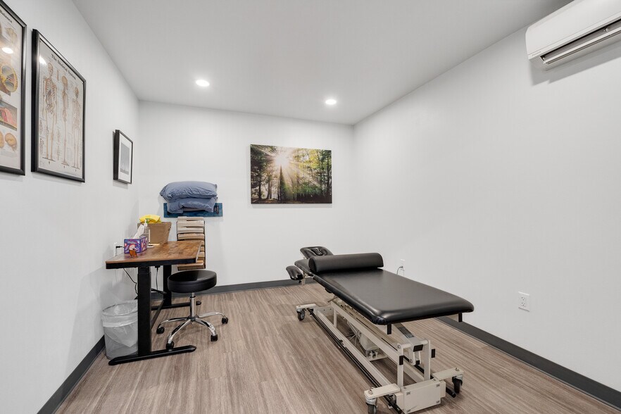 More Photos Of 9330 4th St, Bay City Medical For Sale