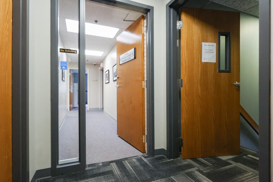 More Photos Of 555 Pleasant St, Attleboro Coworking Space