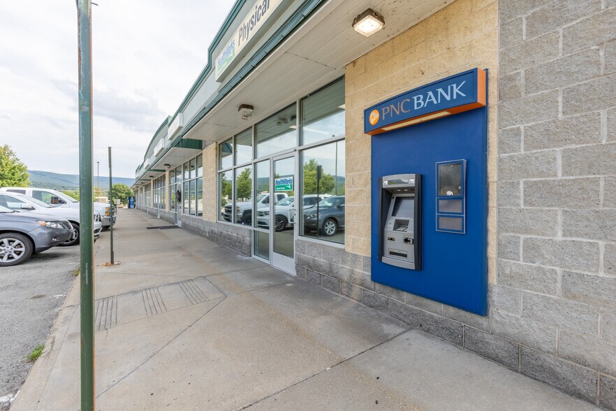 More Photos Of 100 Ridgeview Dr, Smithfield Storefront For Sale