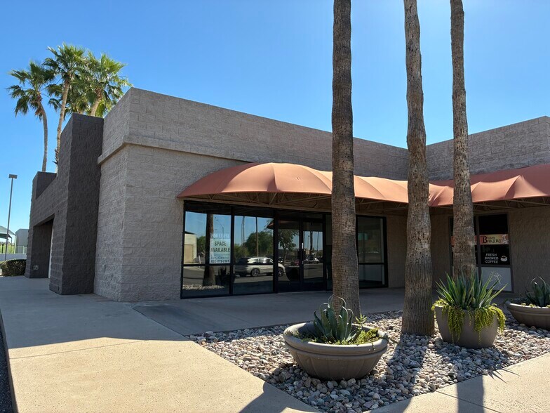 More Photos Of 1107 E Bell Rd, Phoenix Unknown For Lease