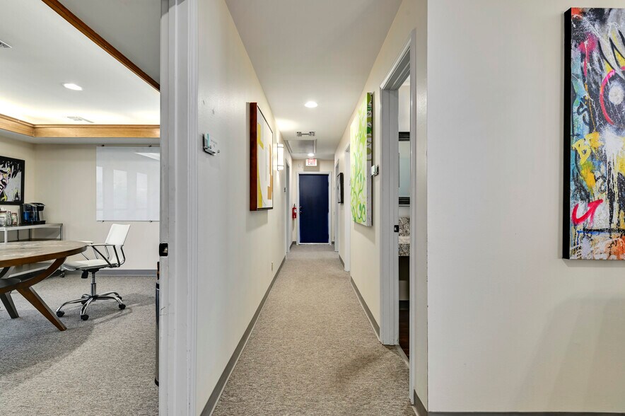 More Photos Of 8733 Shoal Creek Blvd, Austin Office For Lease