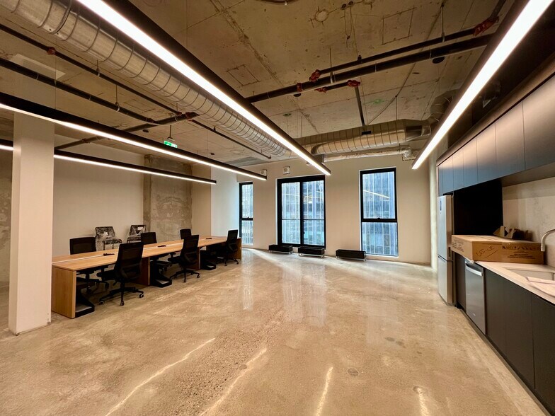 More Photos Of 2161 Yonge St, Toronto Apartments For Sale