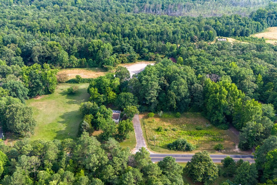 Primary Photo Of 2425 Portugee Rd, Sandston Warehouse For Sale