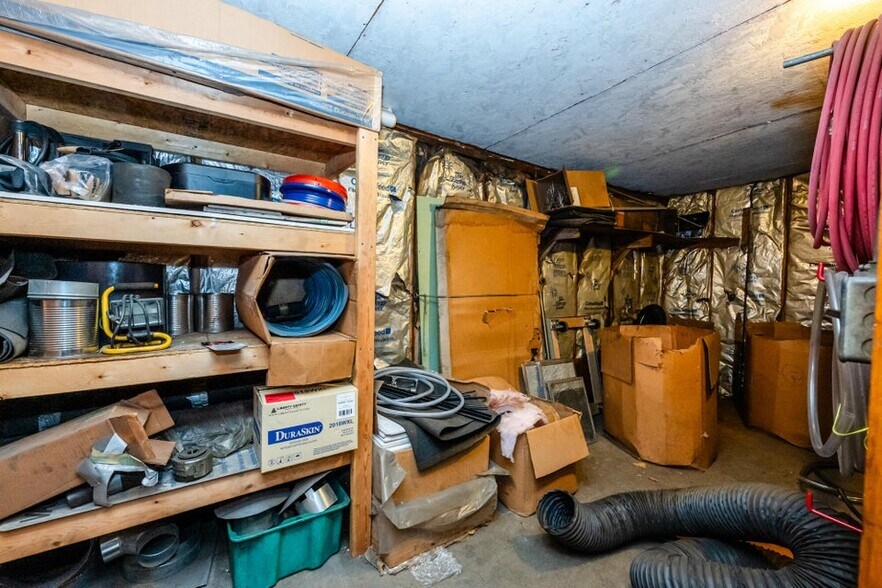 More Photos Of 521 Langley Ave, Saint Joseph Industrial For Sale