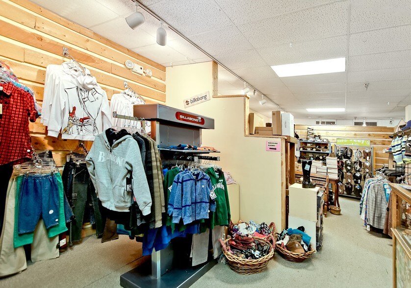 More Photos Of 100 N Main St, Breckenridge General Retail For Sale