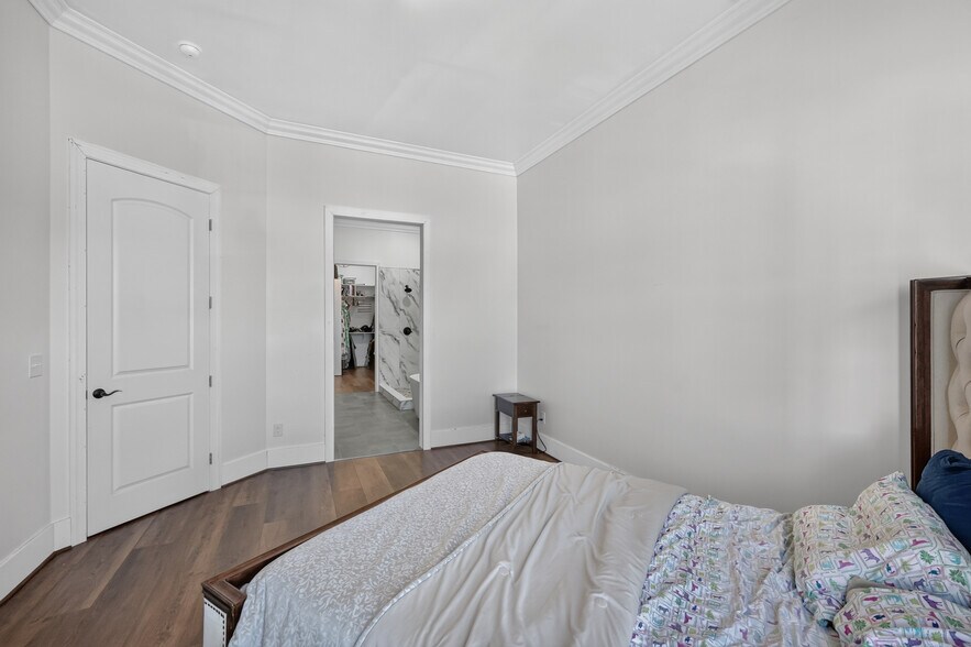 More Photos Of 109 S Raiford St, Selma Storefront For Sale