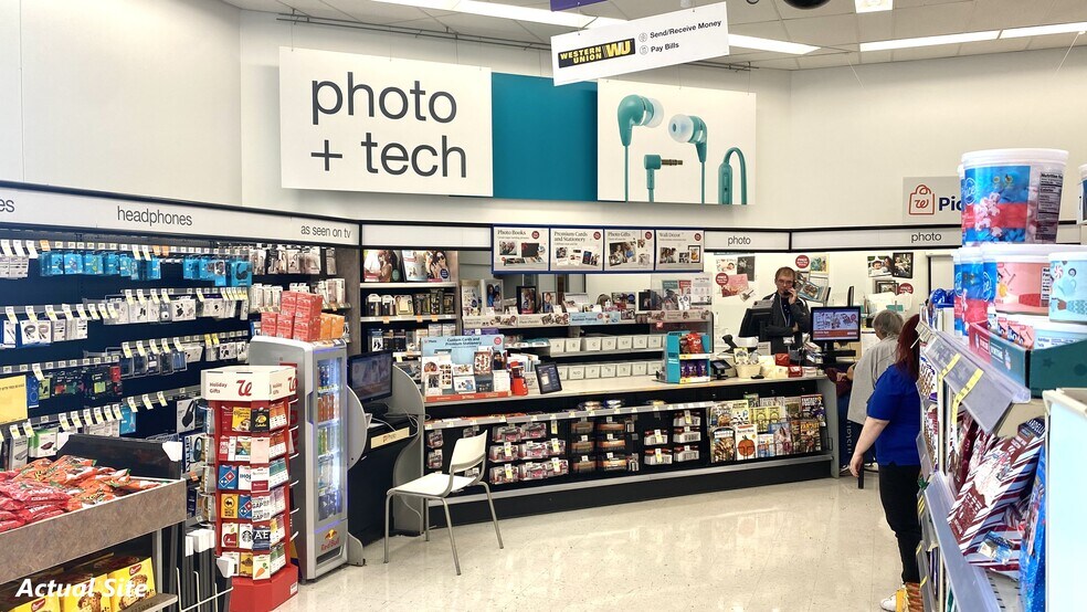 More Photos Of 6421 Market Ave N, Canton Drugstore For Sale