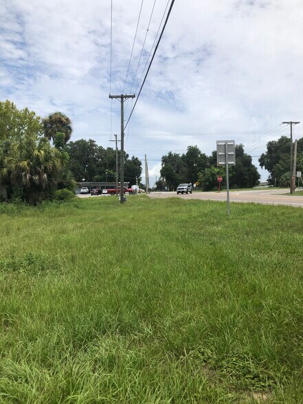 More Photos Of 32946 College Ave, San Antonio Land For Sale