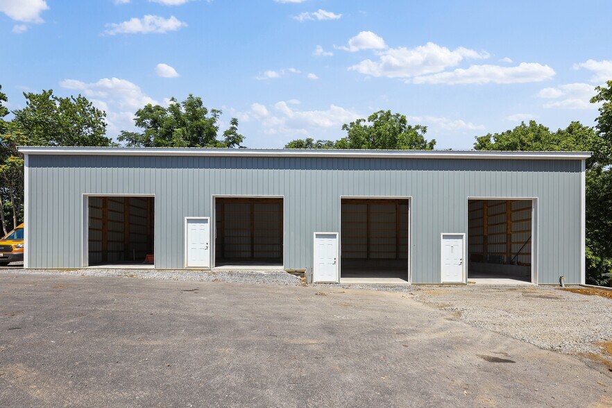 More Photos Of 138 N Conococheague St, Williamsport Warehouse For Sale
