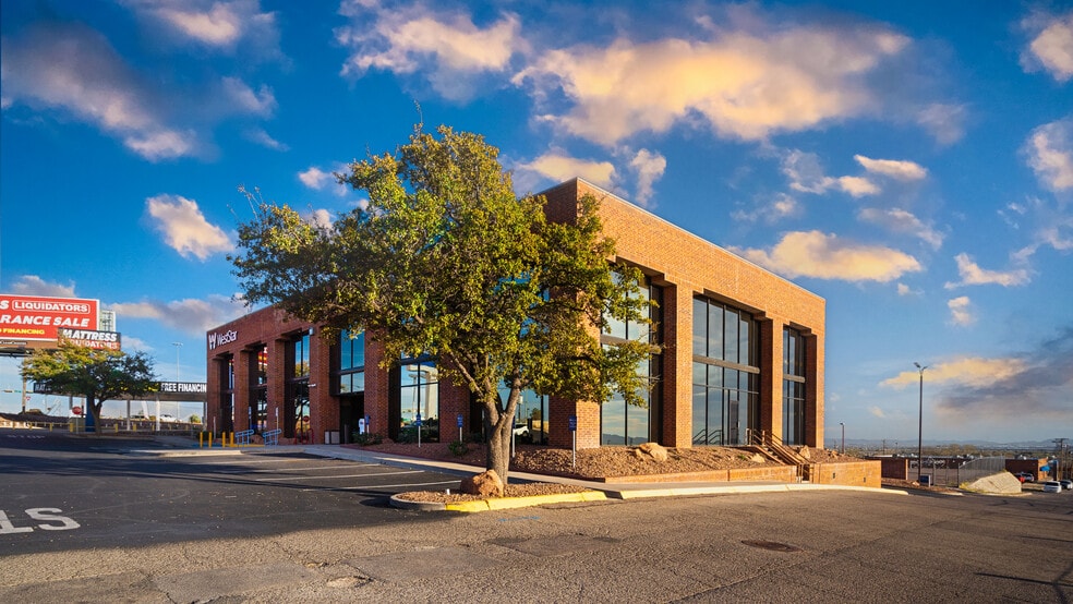 More Photos Of 8340 Gateway Blvd E, El Paso Office For Lease