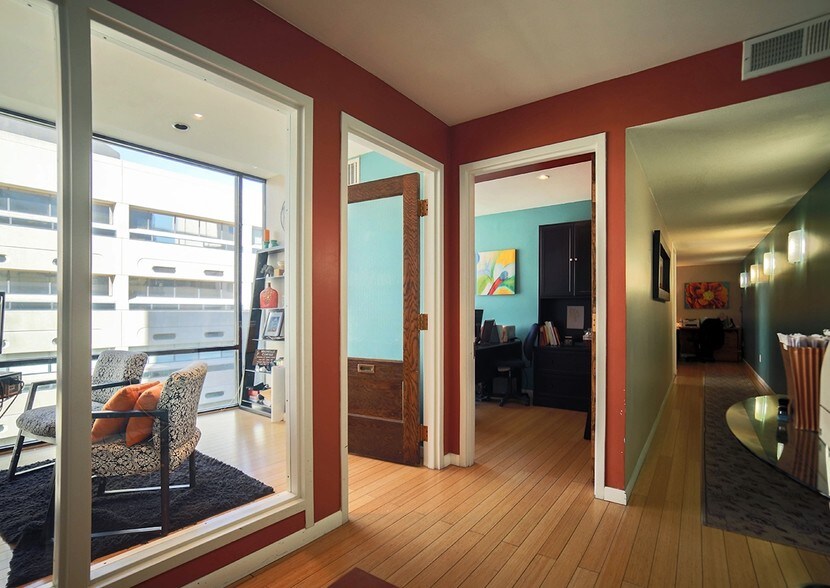 More Photos Of 220 Copper Ave NW, Albuquerque Office For Sale