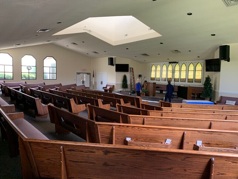More Photos Of 31 Calhoun Ave, Greenville Religious Facility For Sale
