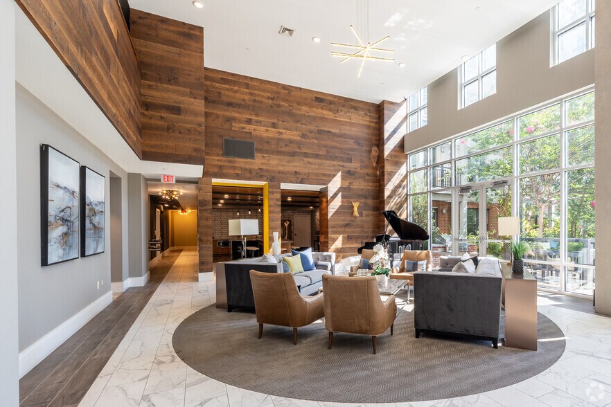 More Photos Of 42775 Generation Dr, Ashburn Apartments For Lease