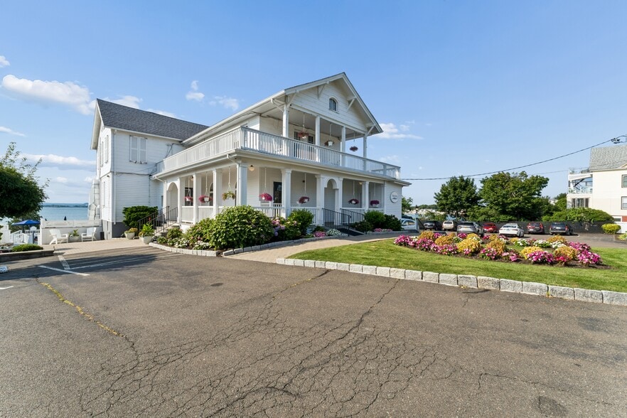 More Photos Of 62 Cove St, New Haven Specialty For Sale