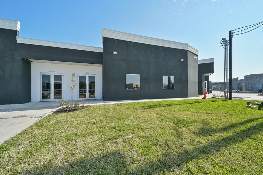 More Photos Of 26600 Cook Rd #306 fld, Katy Medical For Lease
