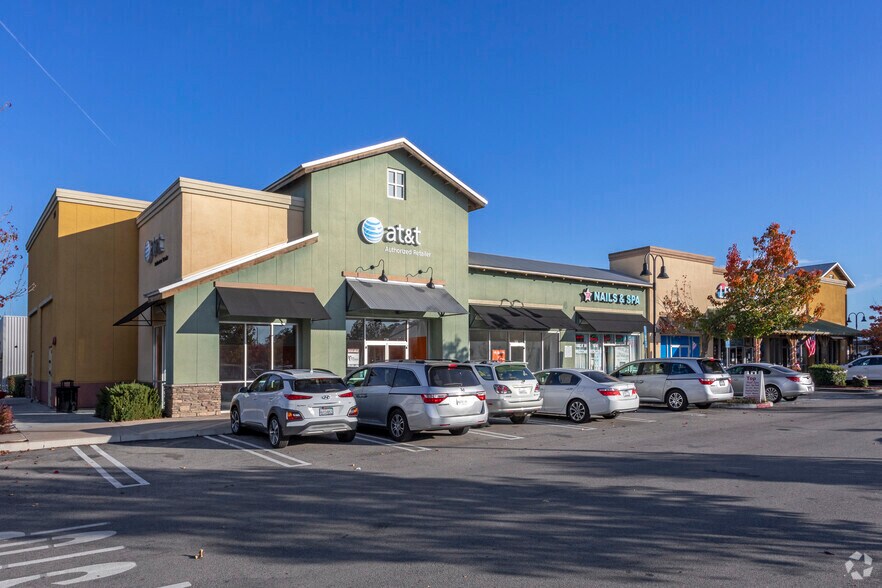 More Photos Of Hwy 46 & Golden Hill Rd @ Highway 46, Paso Robles Unknown For Lease