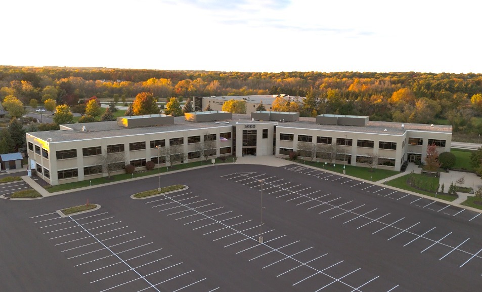 Primary Photo Of 5000 S Towne Dr, New Berlin Office For Lease