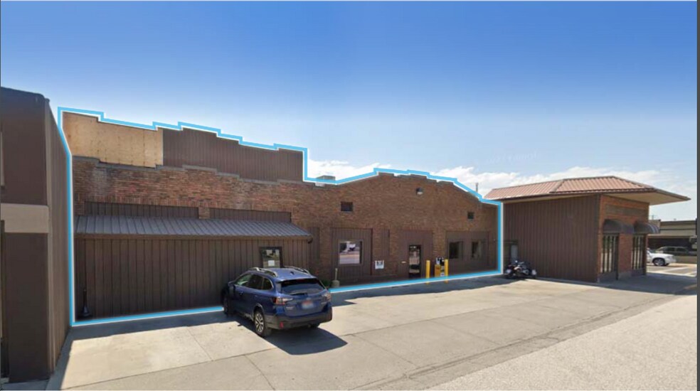 Primary Photo Of 34 N Ash St, Blackfoot Manufacturing For Sale