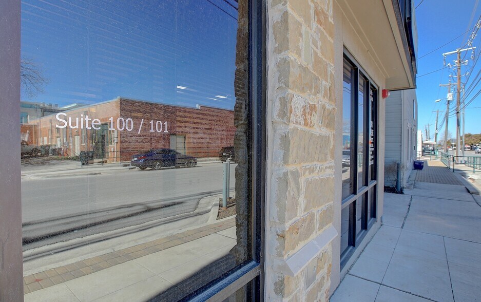 More Photos Of 810 S Rock St, Georgetown Apartments For Lease