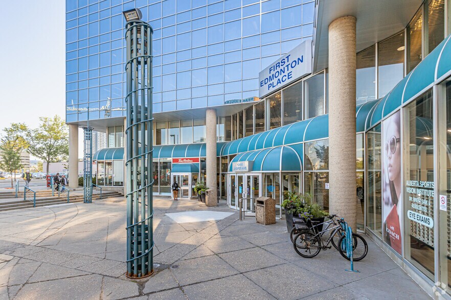 More Photos Of 10665 Jasper Ave, Edmonton Office For Lease