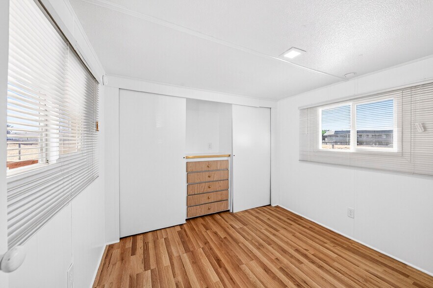 More Photos Of 11398 B Bartlett Ave, Adelanto Manufactured Housing Mobile Home Park For Sale