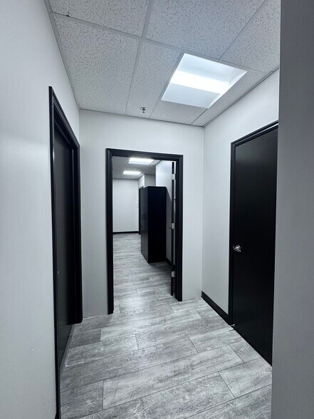 More Photos Of 1755 W Sequoia Vista Cir, Salt Lake City Light Manufacturing For Lease