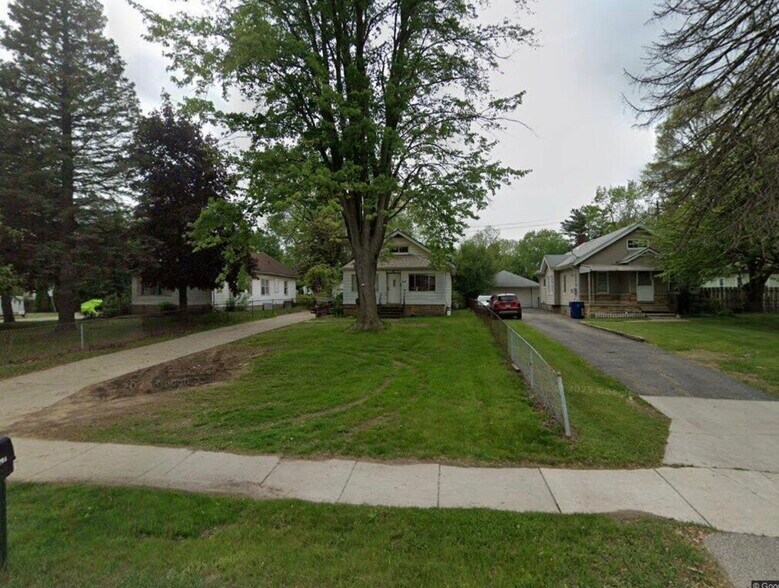 More Photos Of , Washington Specialty For Sale