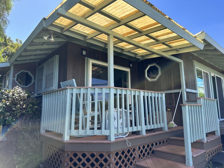 More Photos Of 3135 Lower Kula Rd, Kula Storefront Retail Office For Sale