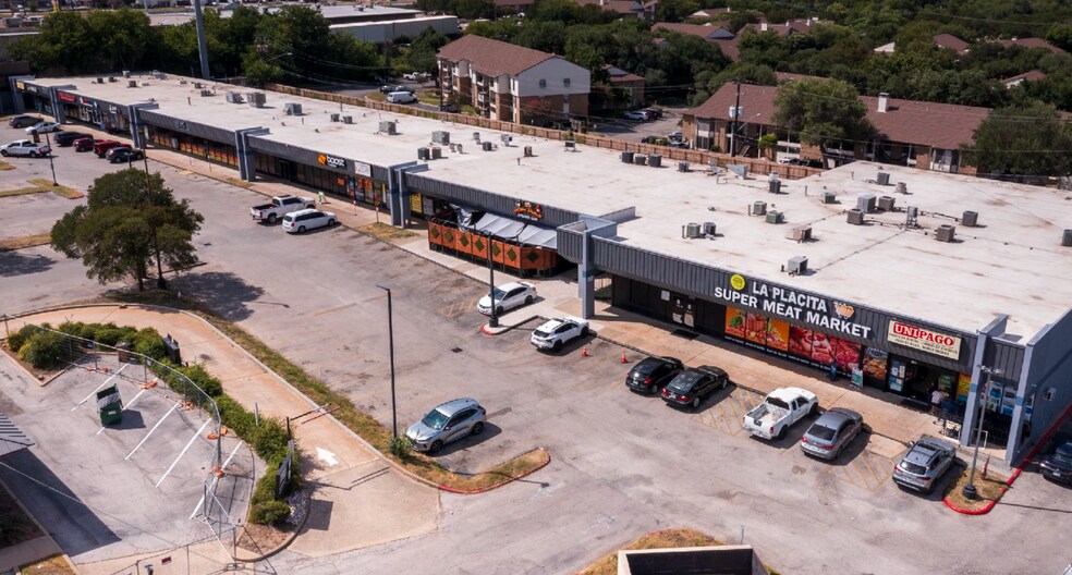 More Photos Of 900 E Braker Ln, Austin Unknown For Lease