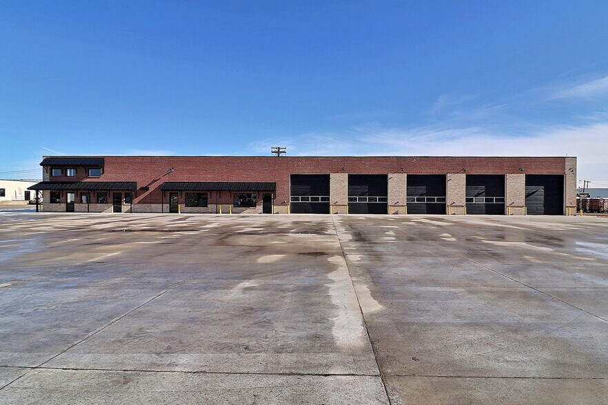 More Photos Of 1616 2nd Ave, Greeley Industrial For Sale