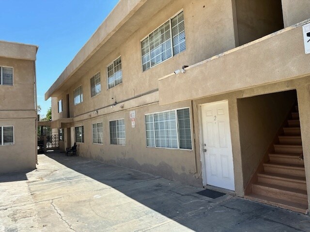 More Photos Of 155 E G St, Brawley Apartments For Sale