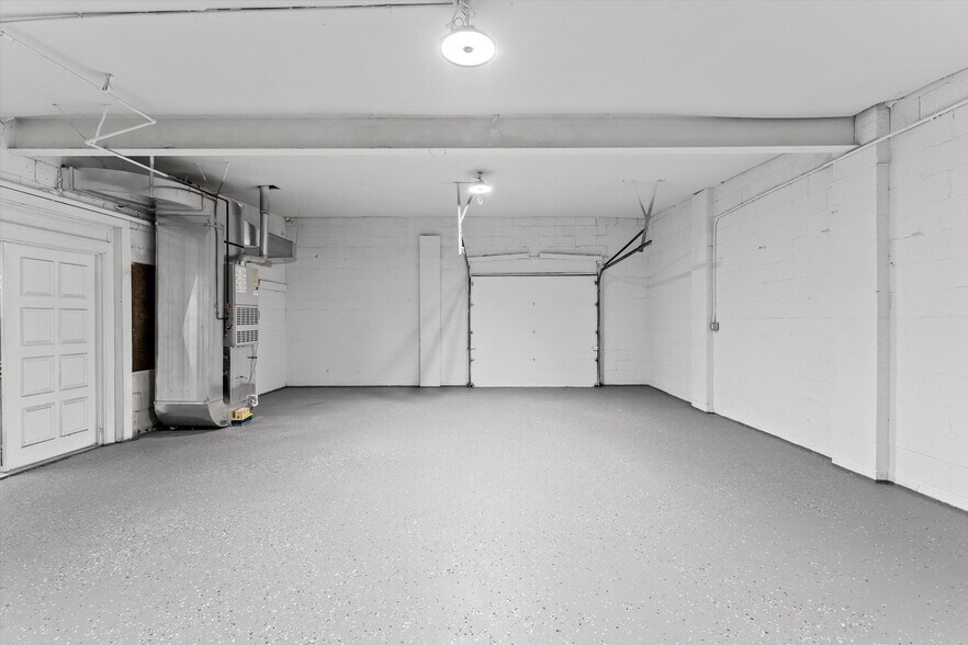 More Photos Of 25611 Van Born Rd, Taylor Freestanding For Sale