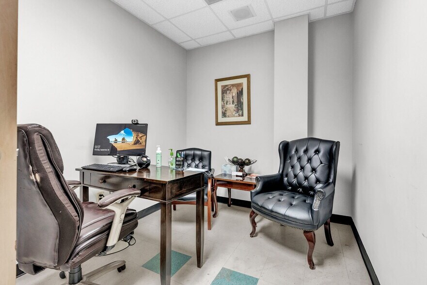 More Photos Of 4171 Marietta St, Powder Springs Medical For Sale