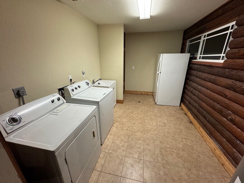 More Photos Of 2204 US-27, Lake Placid Flex For Sale