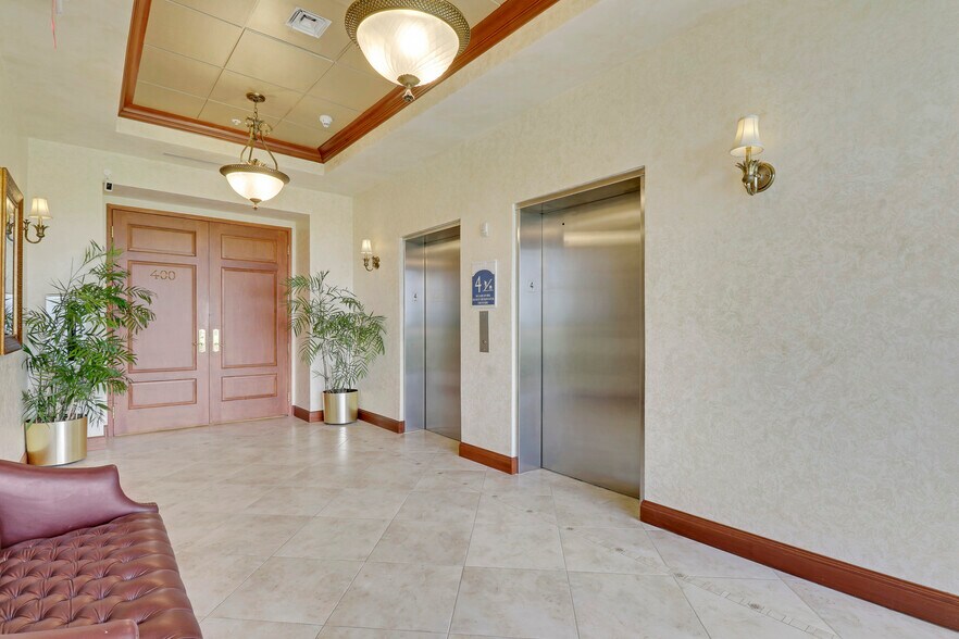 More Photos Of 6751 N Federal Hwy, Boca Raton Office For Sale