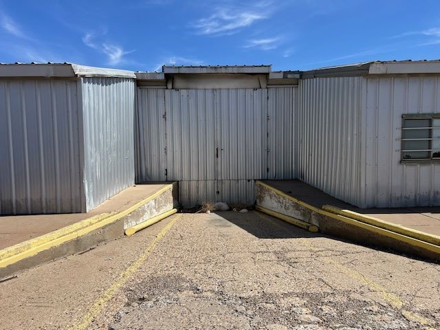 More Photos Of 2411 Avenue E, Lubbock Industrial For Sale