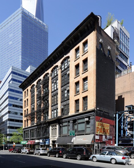 More Photos Of 66 W Broadway, New York Office For Lease