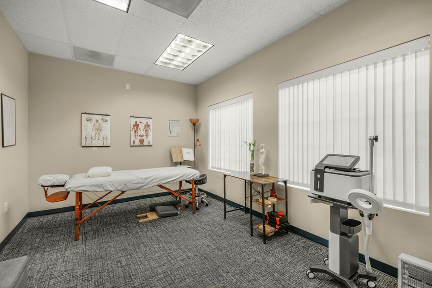 More Photos Of 9407 NE Vancouver Mall Dr, Vancouver Office Residential For Sale