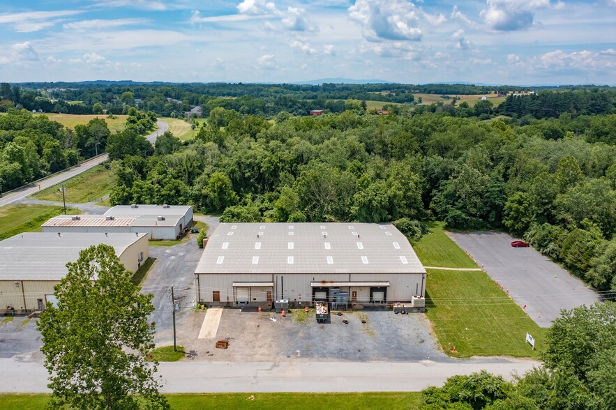 Primary Photo Of 463 Industry Rd, Waynesboro Warehouse For Lease