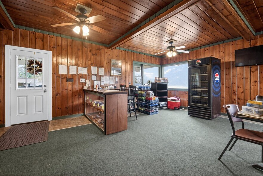 More Photos Of 301 N Kingsboro Ave, Gloversville Golf Course Driving Range For Sale