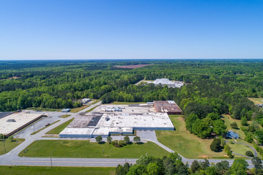 More Photos Of 28966 Highway 76 E, Clinton Manufacturing For Lease