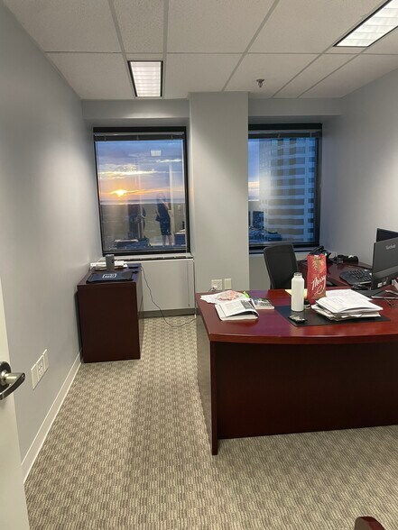 More Photos Of 201 N Franklin St, Tampa Office For Lease