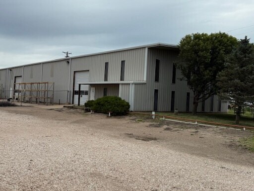Primary Photo Of 112 Western St, Pampa Manufacturing For Lease