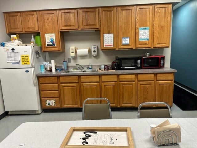 More Photos Of 119 W Market St, Columbia City Office For Sale