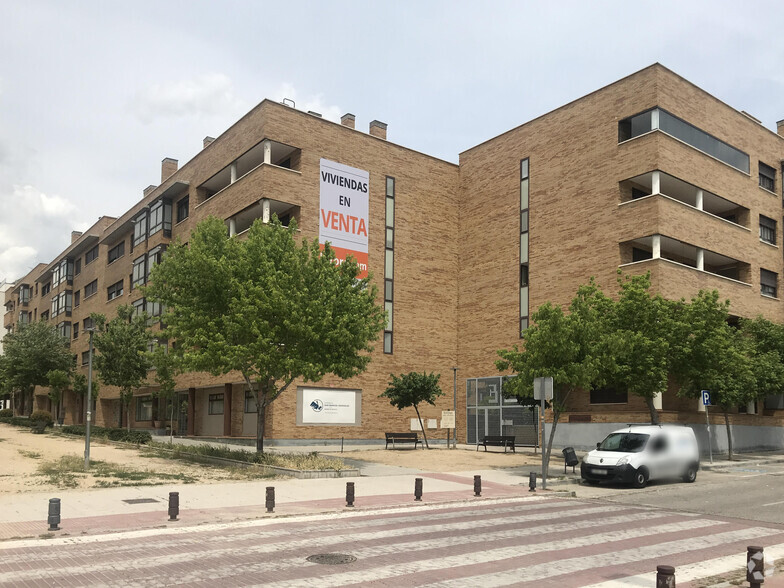 Primary Photo Of 3 Calle Juan Gris, San Sebastián De Los Reyes Apartments For Sale