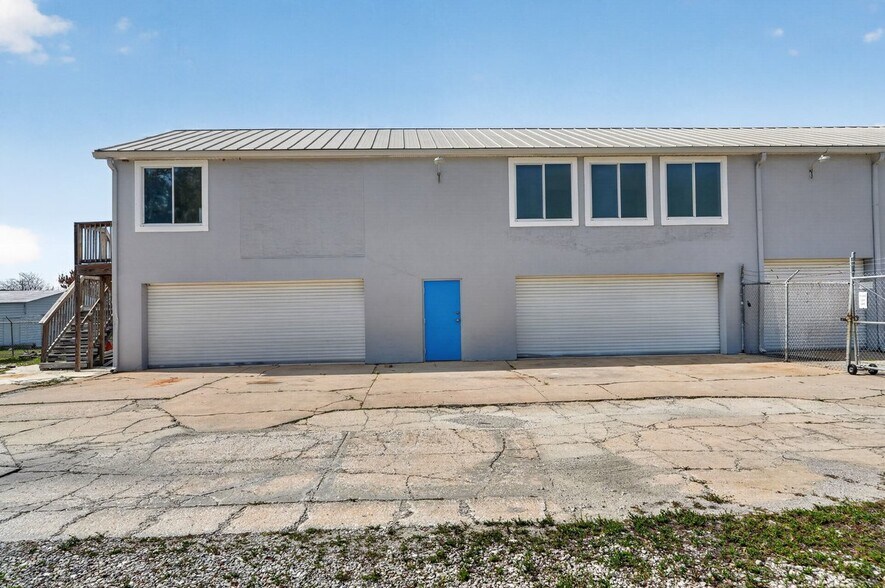 More Photos Of 468 Ridgewood Ave, Daytona Beach Light Distribution For Sale
