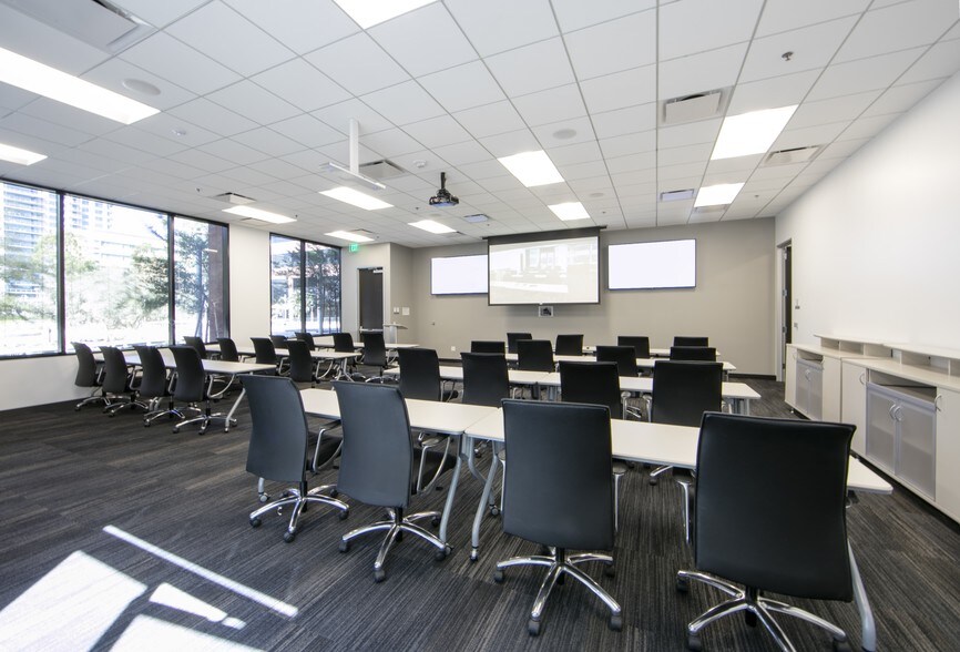 More Photos Of 5 Hutton Centre Dr, Santa Ana Office For Lease