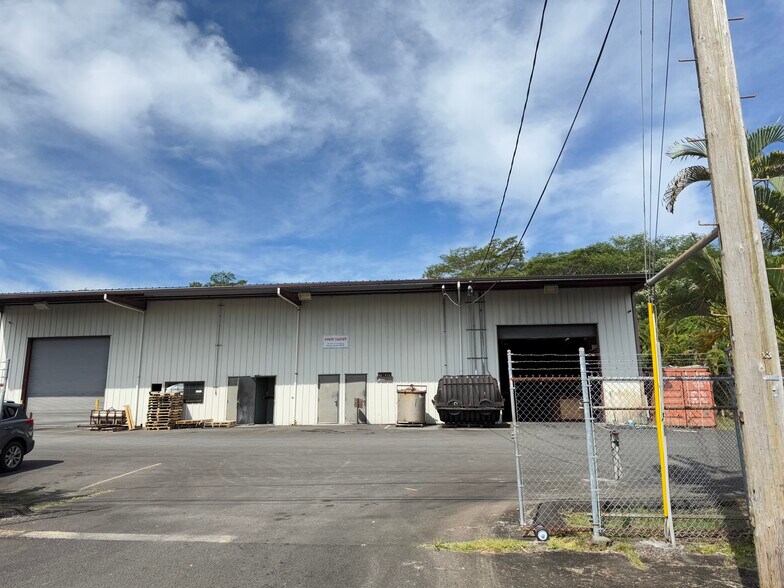 More Photos Of 16-118 Liilii St, Keaau Warehouse For Sale