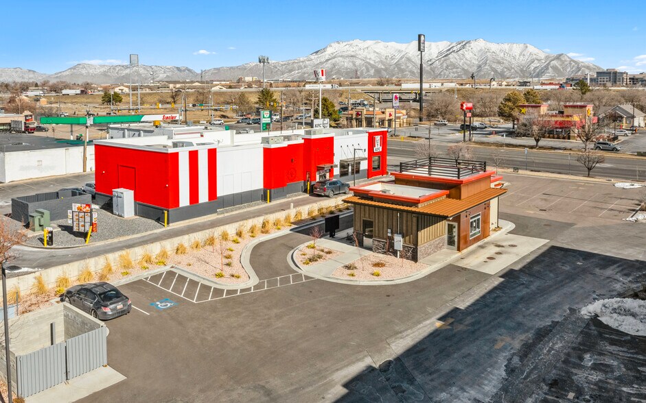 More Photos Of 585 N 91 Hwy, Clearfield Freestanding For Sale